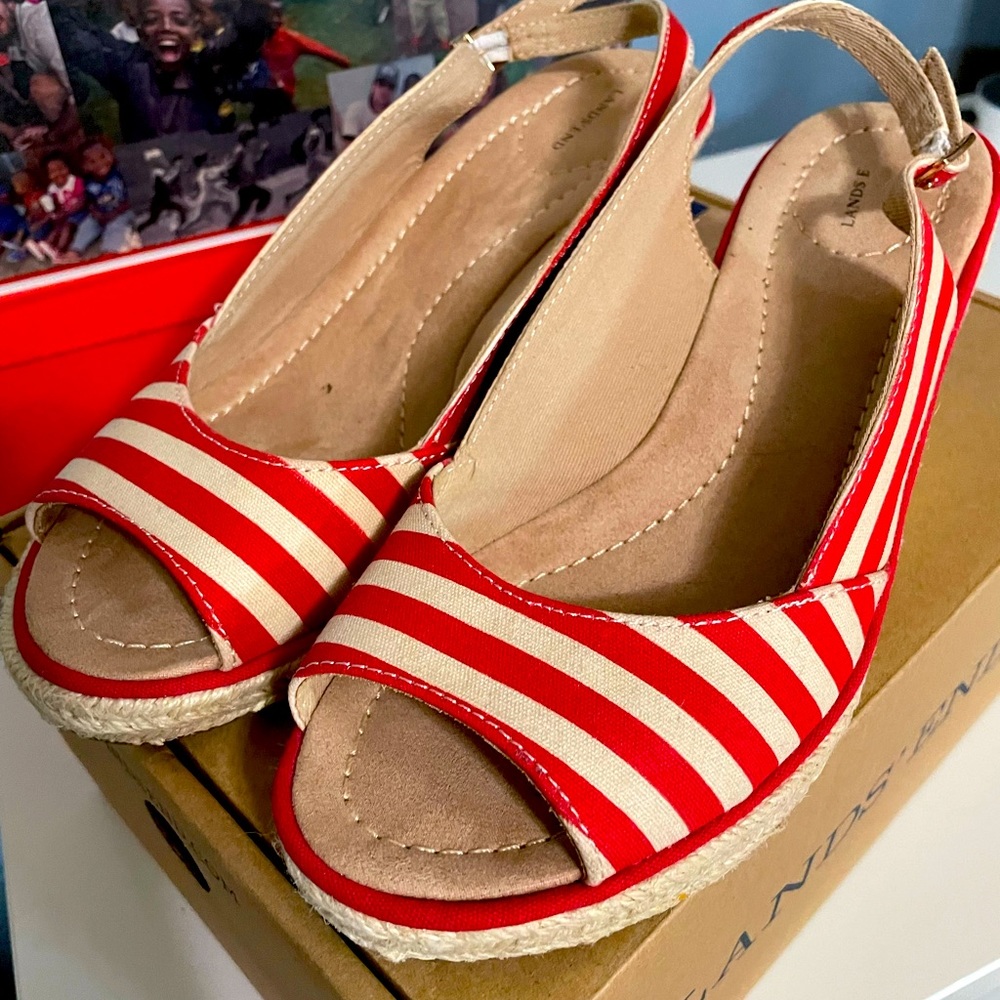 Pretty wedges! Stripe pattern
